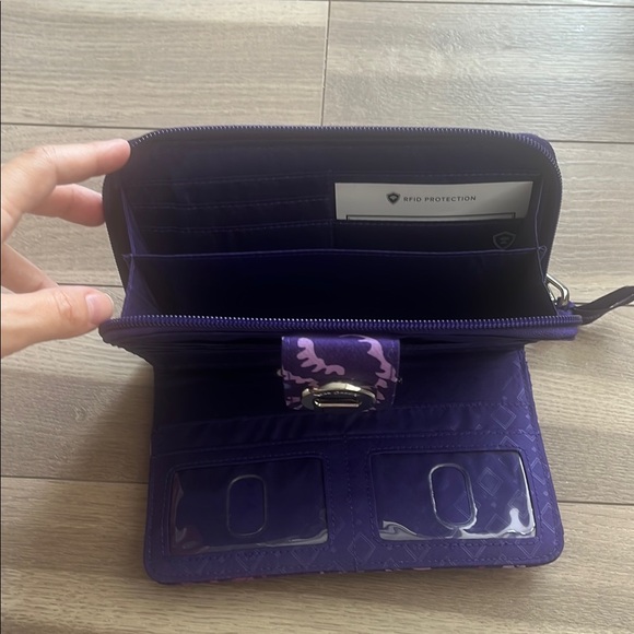 Vera Bradley purple wristlet - Picture 6 of 8